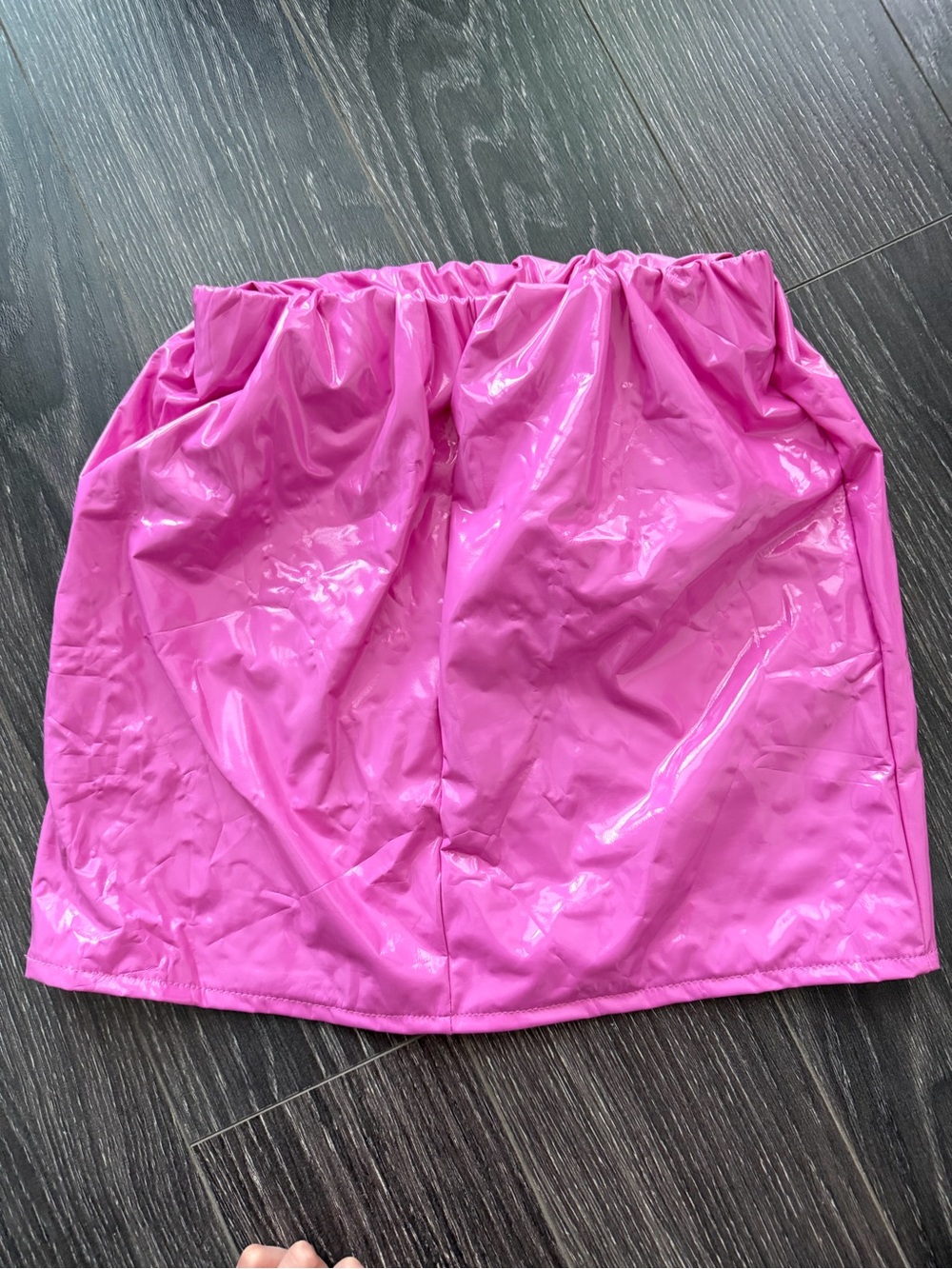 Vinyl pink skirt - Picture 2 of 5